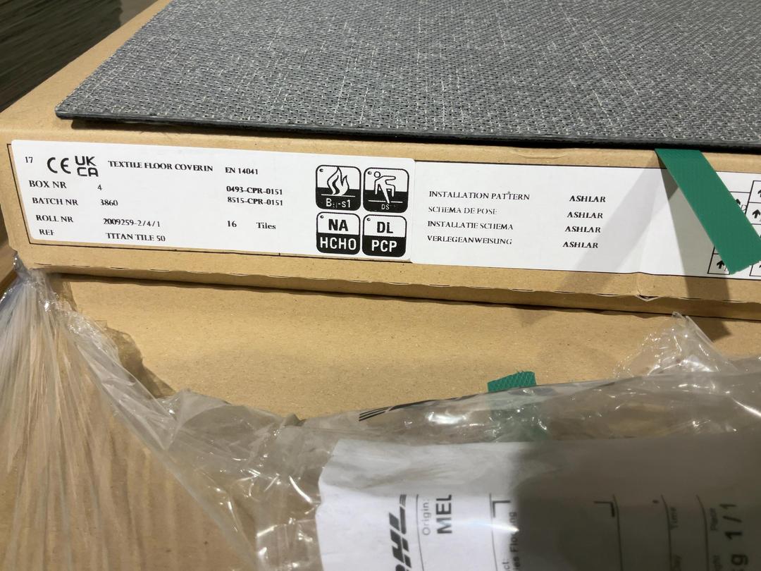 Photo '2' of 5 x Boxes grey woven fabric tile Photo '2' of 5 x Boxes grey woven fabric tile