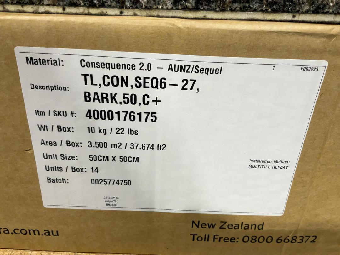 Photo '2' of 4 x box of brown and beige fleck carpet tiles Photo '2' of 4 x box of brown and beige fleck carpet tiles