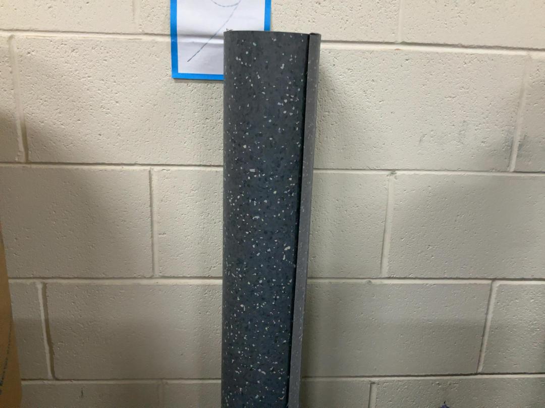 Photo '3' of 3 x off cuts of commercial vinyl