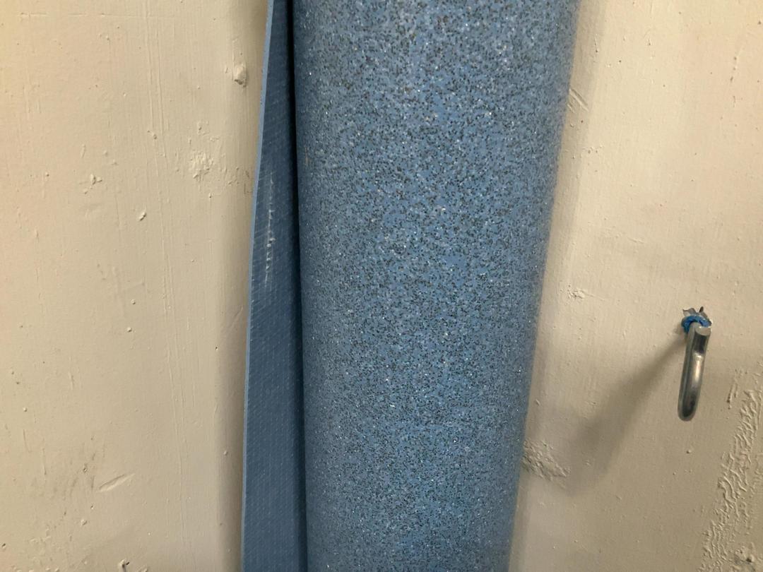 Photo '4' of Blue Safety flecked commercial vinyl Photo '4' of Blue Safety flecked commercial vinyl