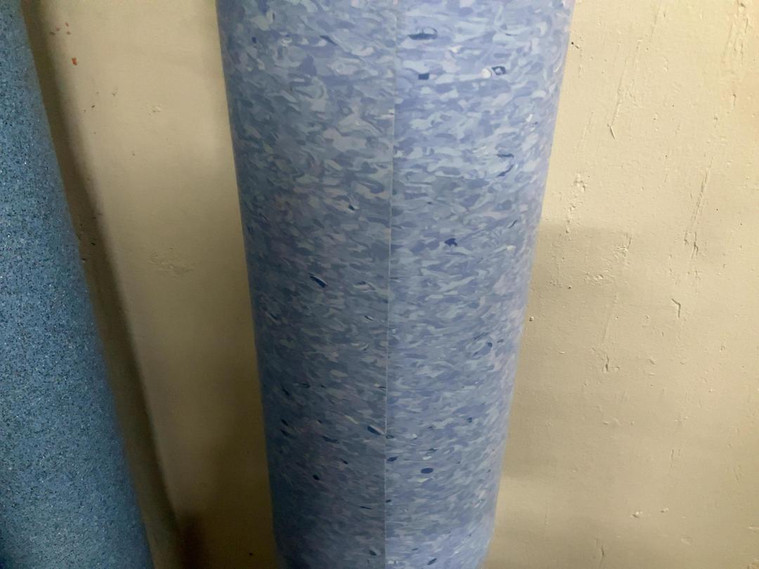 Photo '4' of Blue flecked commercial vinyl Photo '4' of Blue flecked commercial vinyl