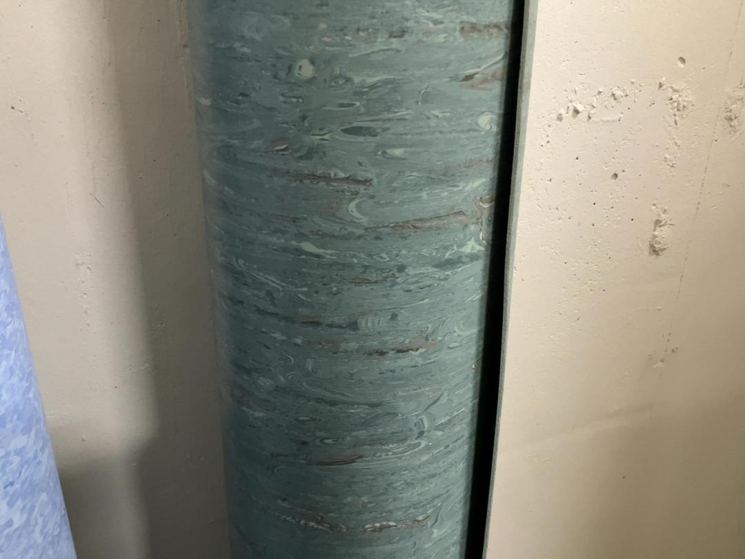 Photo '4' of Green flecked commercial vinyl Photo '4' of Green flecked commercial vinyl