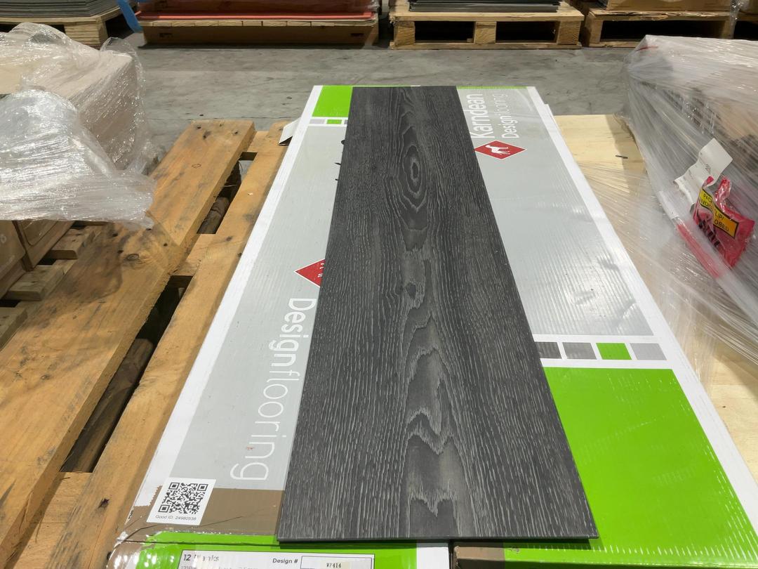 Photo '3' of Karndean Vinyl Tiles x 4 boxes