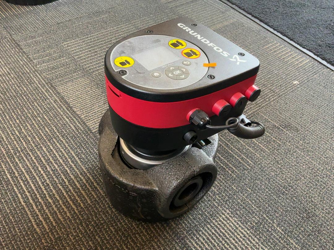 Photo '2' of Grundfos Magna3 Circulator Photo '2' of Grundfos Magna3 Circulator