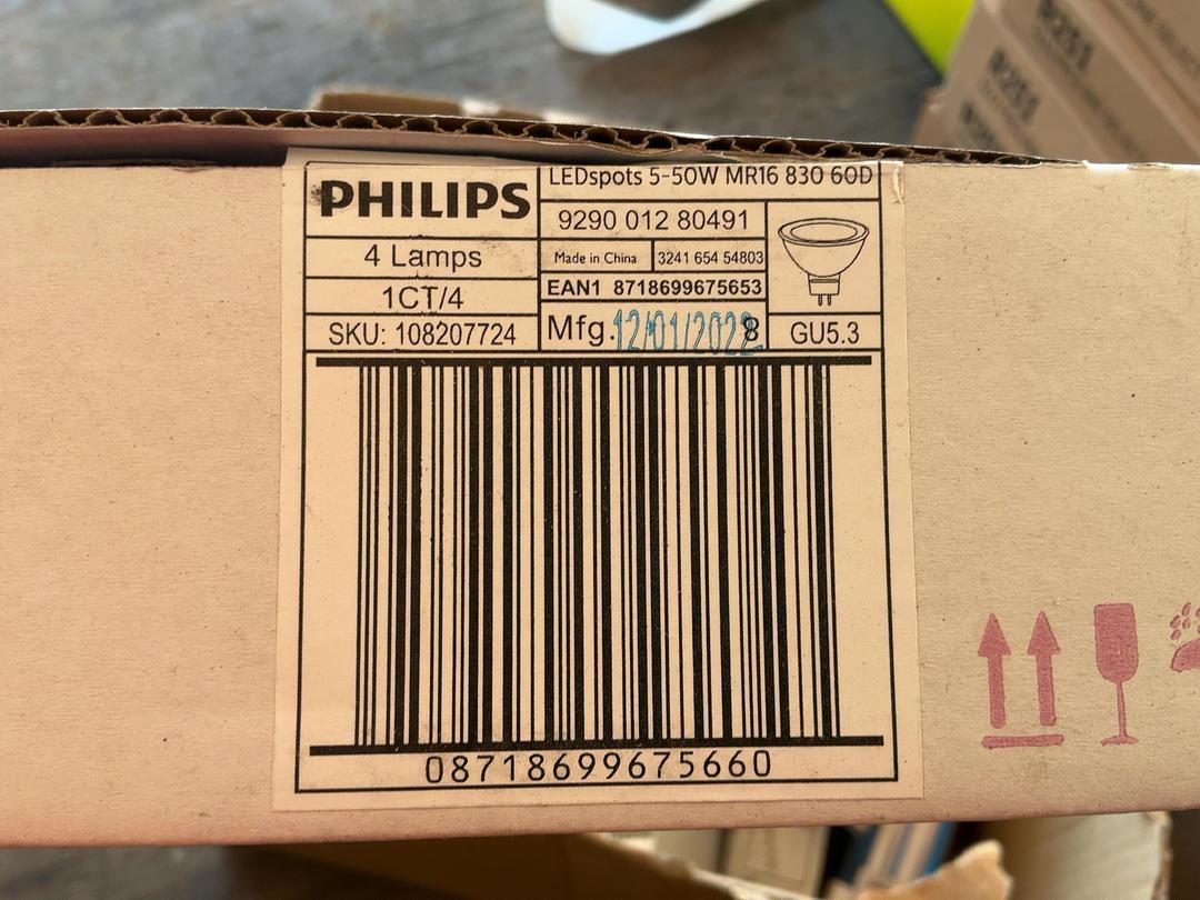 Photo '2' of Box of Assorted Philips Lights Photo '2' of Box of Assorted Philips Lights