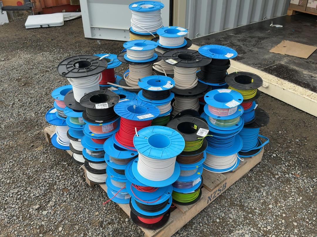 Photo '3' of Bulk lot of Rolled Wire Photo '3' of Bulk lot of Rolled Wire