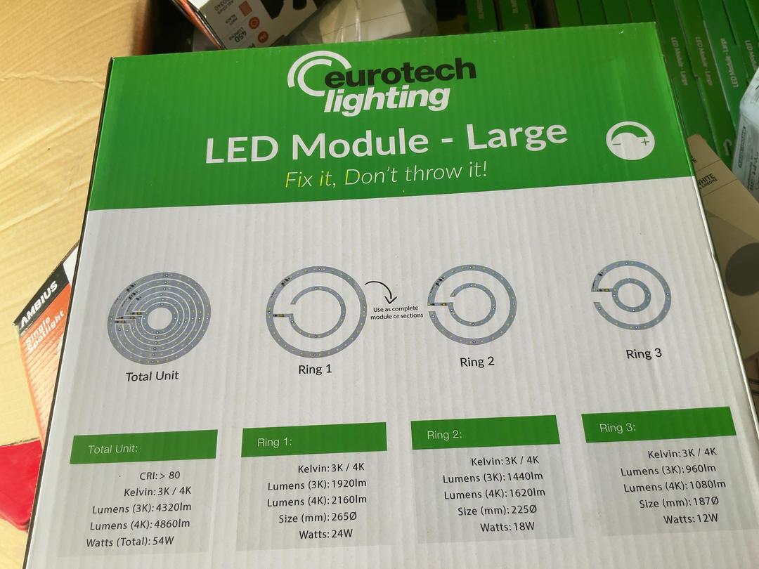 Photo '8' of Lights Mixed Bulk Lot 1 Box Photo '8' of Lights Mixed Bulk Lot 1 Box
