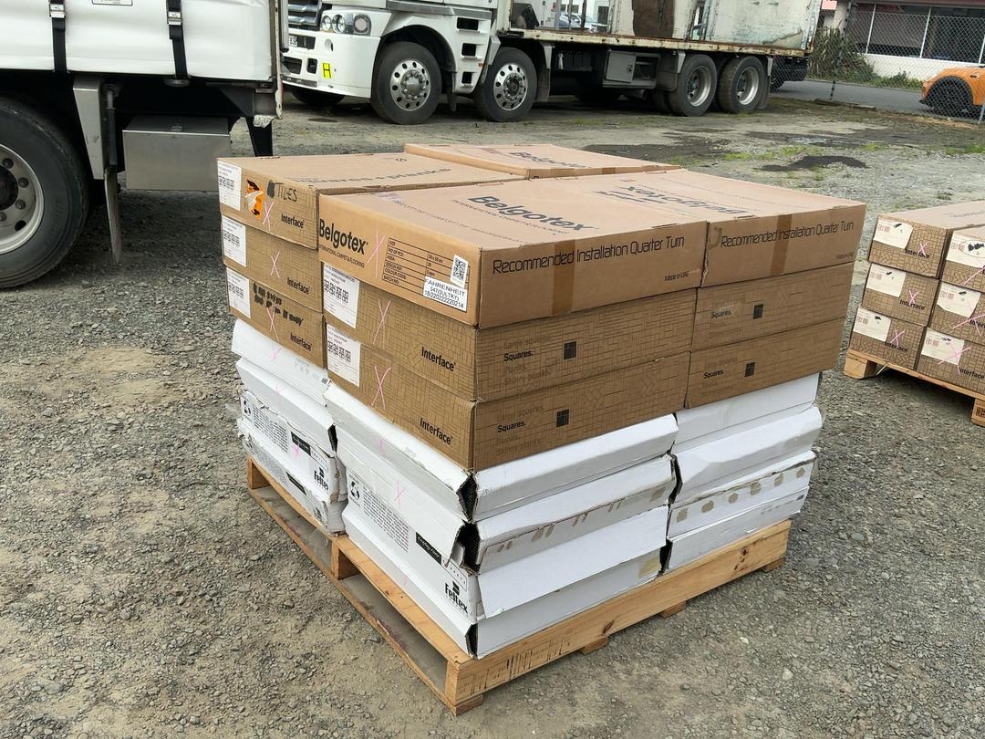 Photo '3' of Bulk lot of Carpet Squares & Tiles