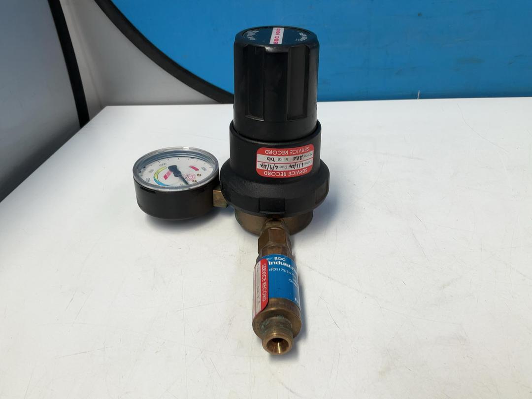 Photo '5' of 2x Gauges - 1x Oxygen BOC 8000 and 1x Acetylene BOC 8000 Photo '5' of 2x Gauges - 1x Oxygen BOC 8000 and 1x Acetylene BOC 8000