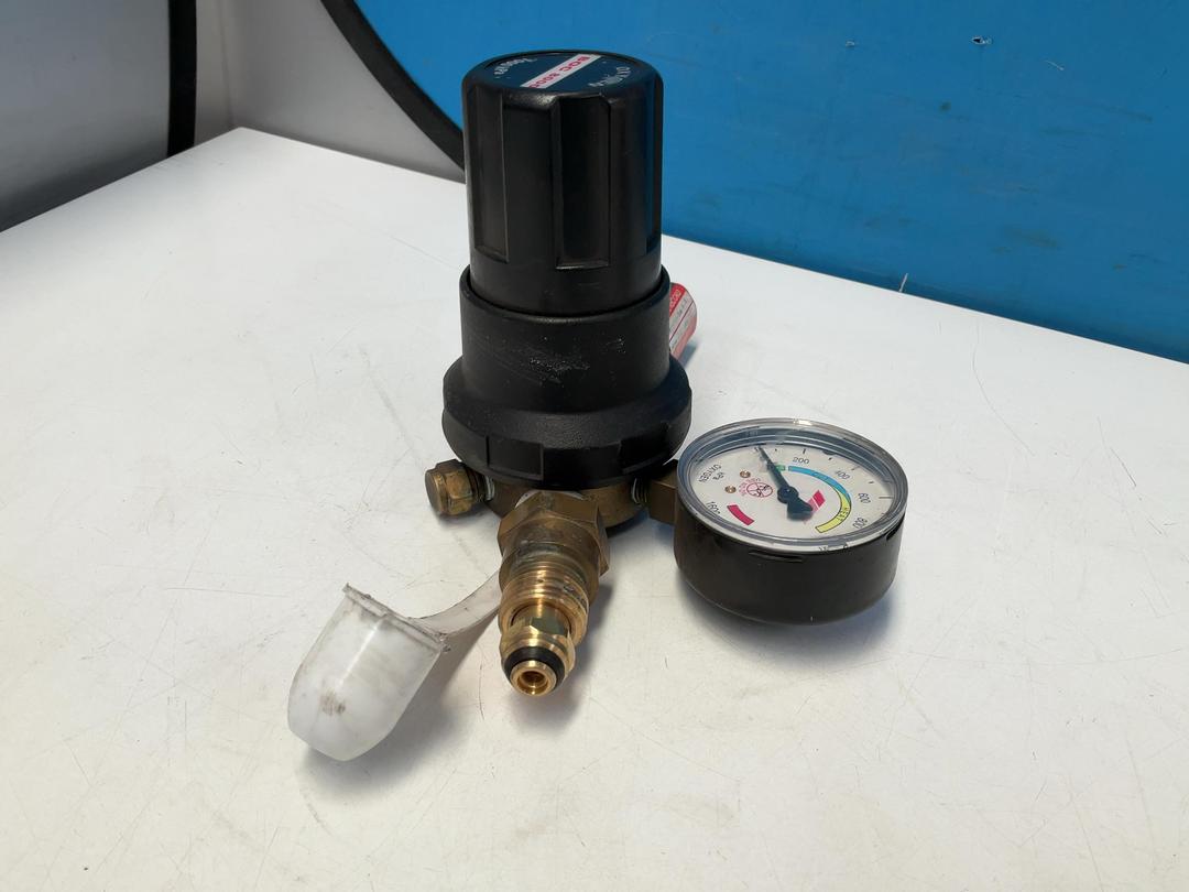 Photo '7' of 2x Gauges - 1x Oxygen BOC 8000 and 1x Acetylene BOC 8000 Photo '7' of 2x Gauges - 1x Oxygen BOC 8000 and 1x Acetylene BOC 8000