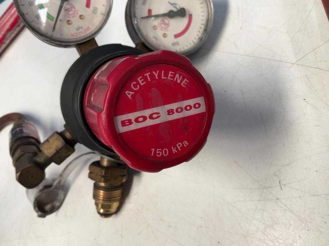 Photo '11' of 2x Gauges - 1x Oxygen 1x Acetylene and Hoses Photo '11' of 2x Gauges - 1x Oxygen 1x Acetylene and Hoses