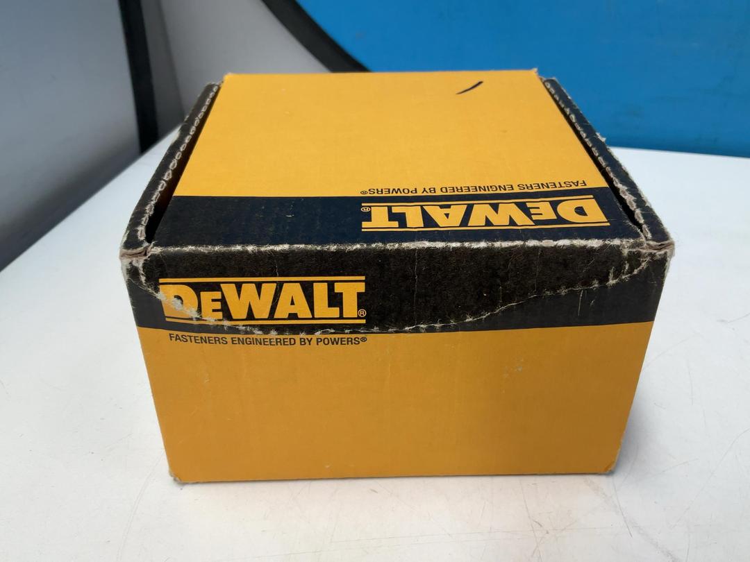 Photo '5' of DeWalt Sleeve Anchors C/Sunk - Zinc Photo '5' of DeWalt Sleeve Anchors C/Sunk - Zinc