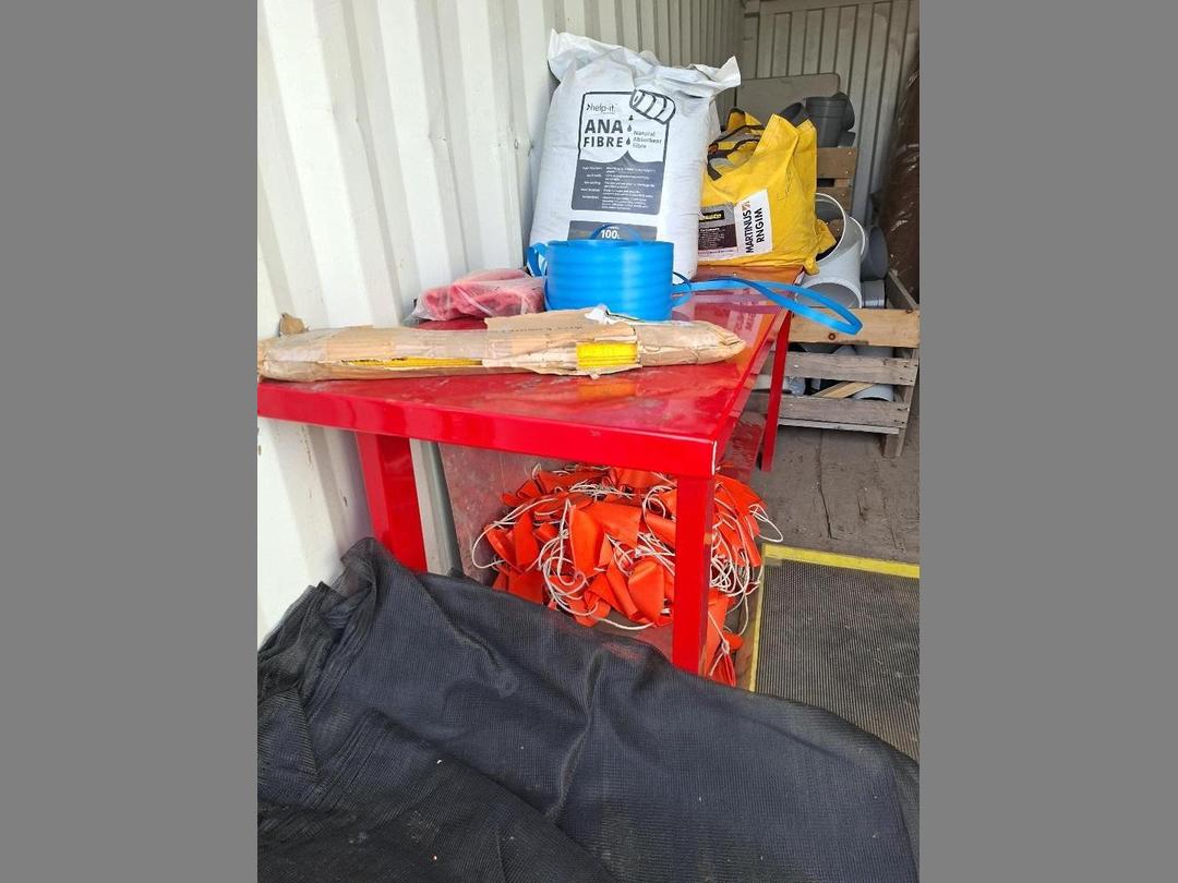 Photo '5' of 20 Foot Container With Assorted Contents Photo '5' of 20 Foot Container With Assorted Contents