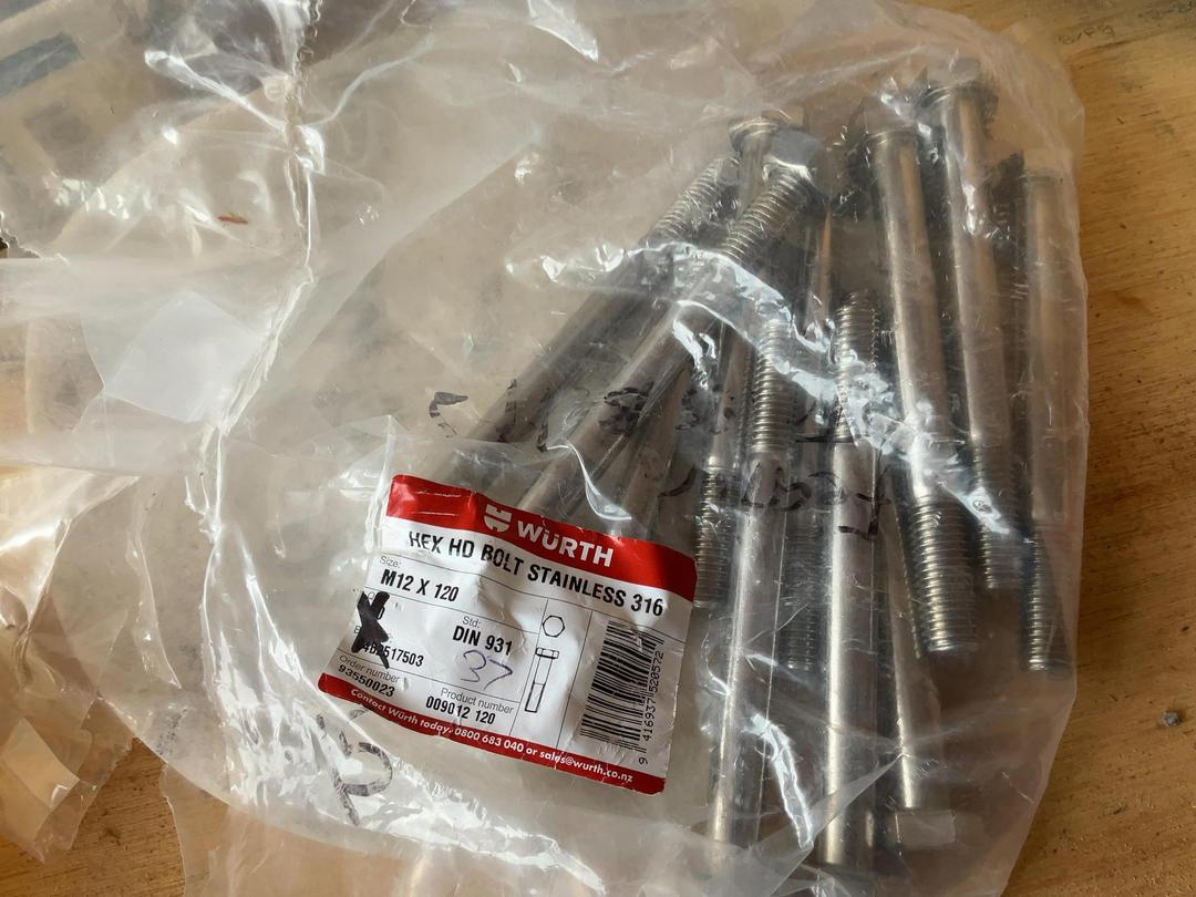 Photo '6' of Selection of screws and bolts Photo '6' of Selection of screws and bolts