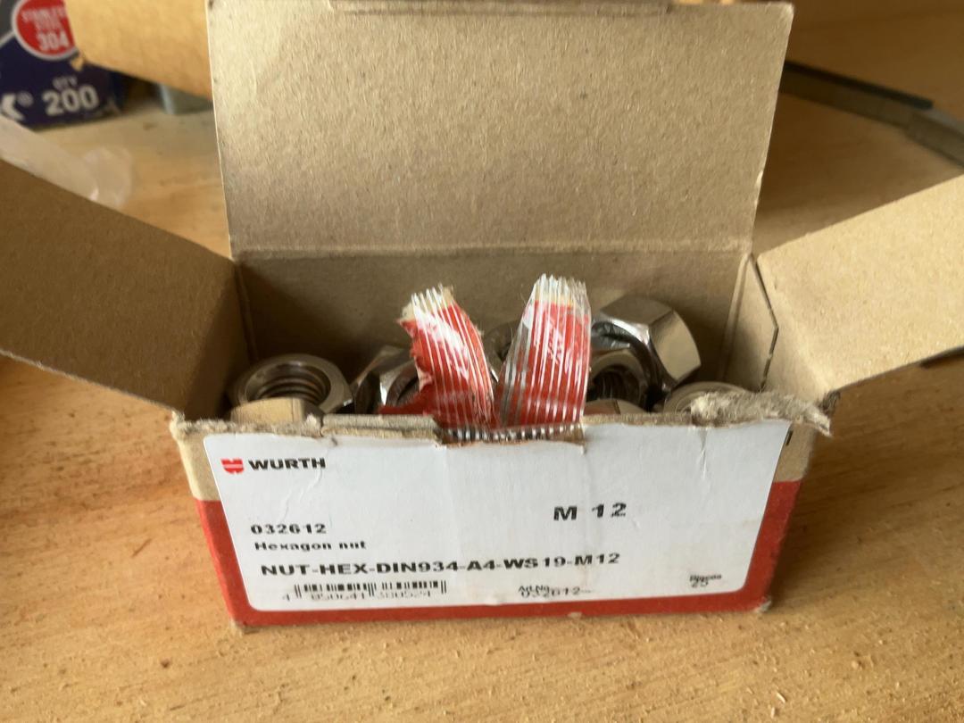 Photo '7' of Selection of screws and bolts Photo '7' of Selection of screws and bolts