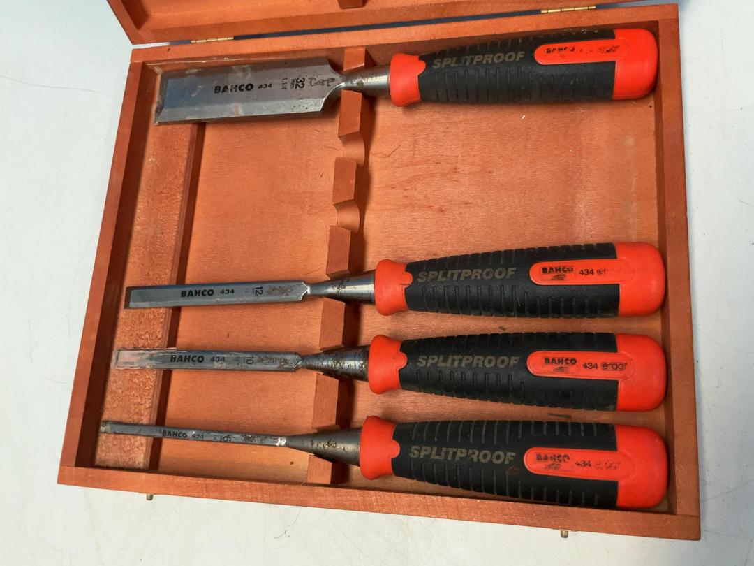 Photo '5' of Bahco Chisel Set - Incomplete Photo '5' of Bahco Chisel Set - Incomplete