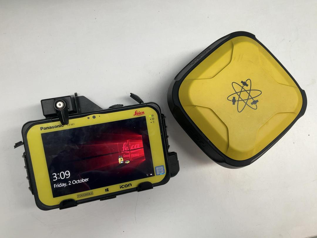 Photo '4' of LEICA - iCG70T Icon Tilt Rover - GNSS and an Inertial Measurement Unit Photo '4' of LEICA - iCG70T Icon Tilt Rover - GNSS and an Inertial Measurement Unit