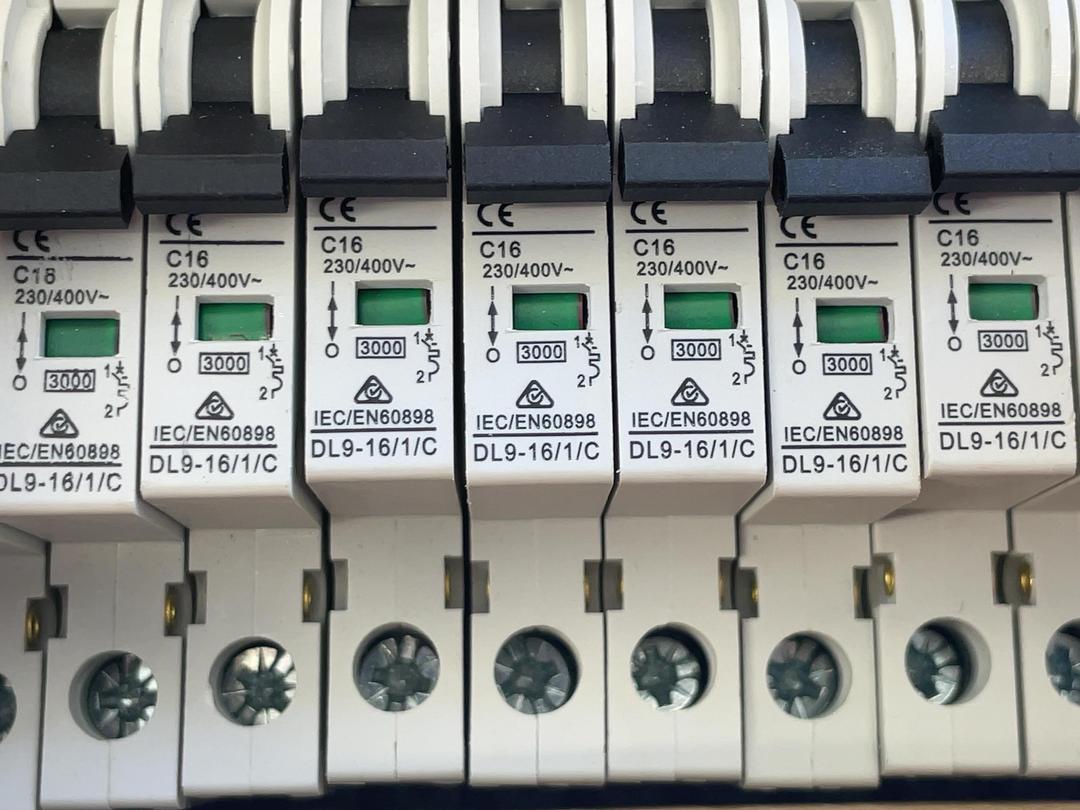 Photo '2' of MCB Circuit Breakers 16A Half Pole (2 Boxes / 24 Units) Photo '2' of MCB Circuit Breakers 16A Half Pole (2 Boxes / 24 Units)