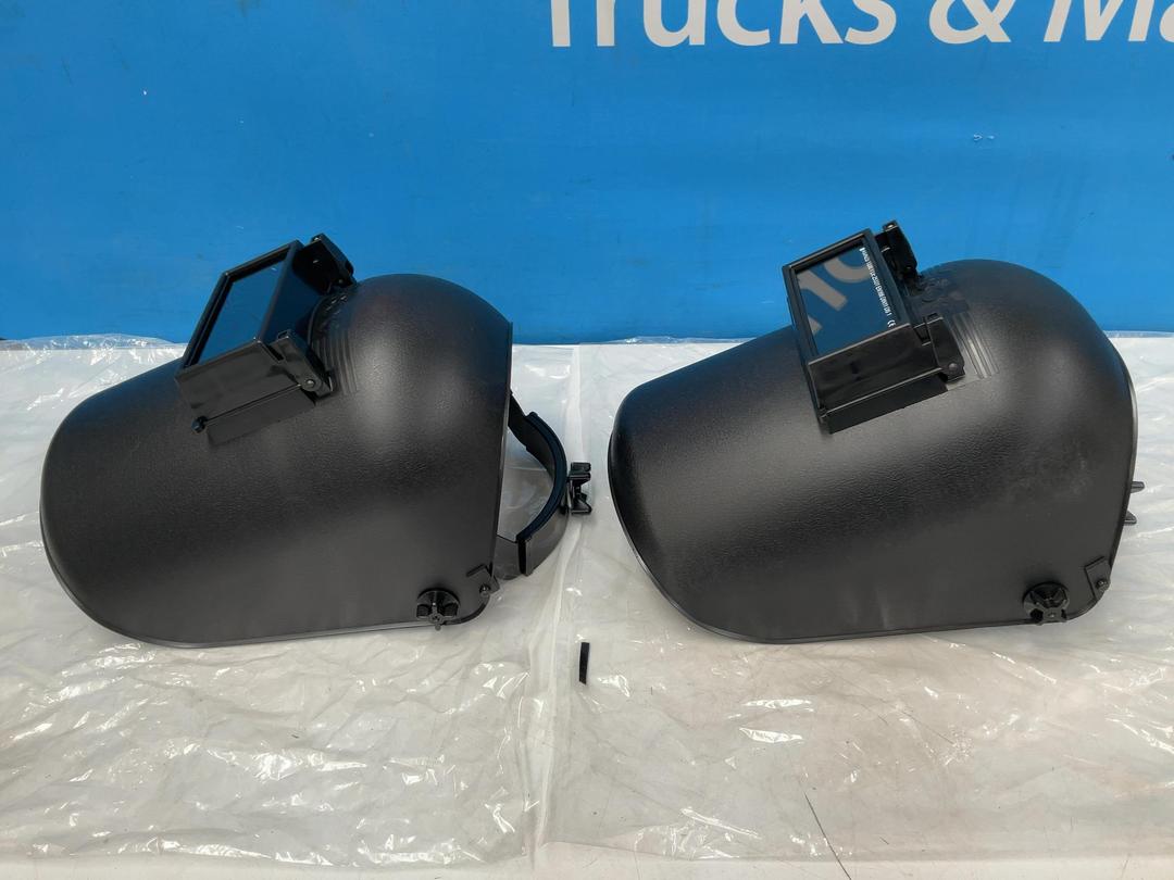 Photo '4' of 2x BOC Welding Masks - *New* Photo '4' of 2x BOC Welding Masks - *New*