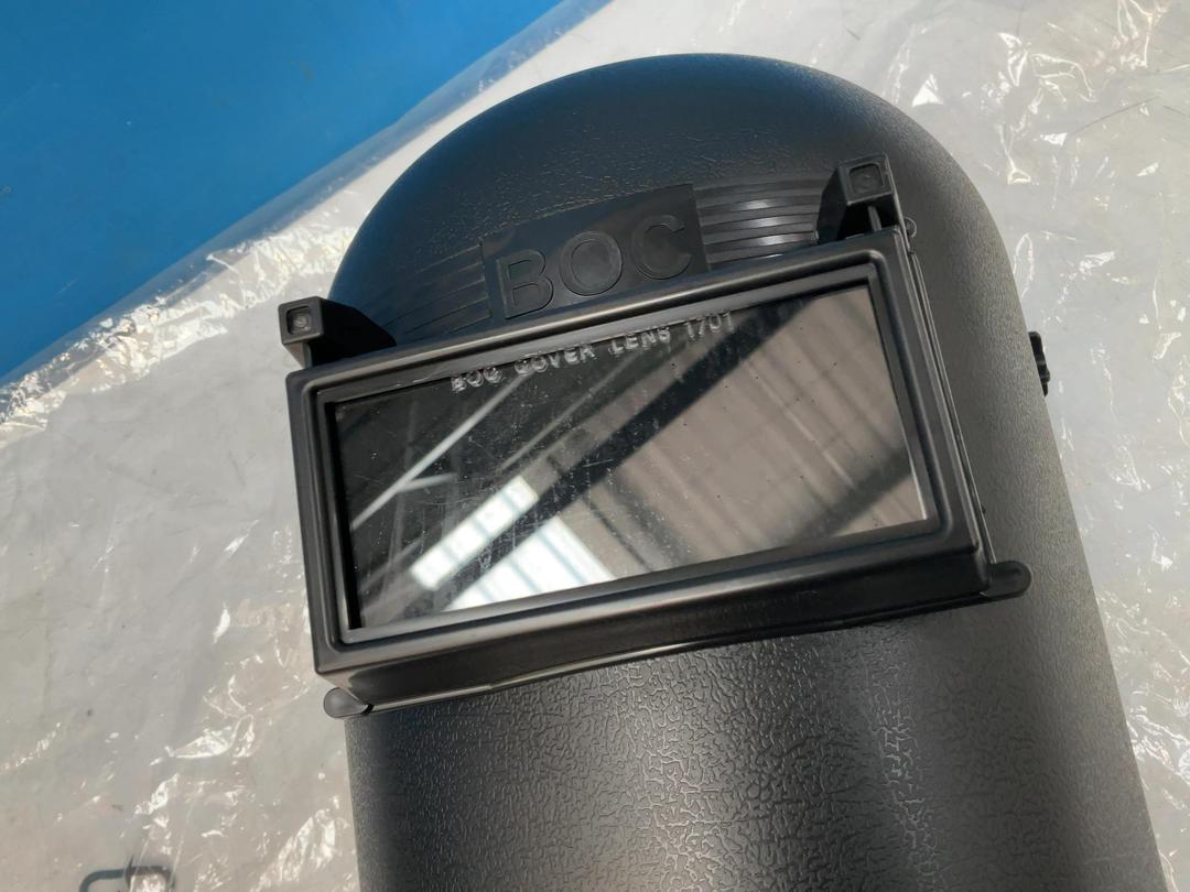 Photo '5' of 2x BOC Welding Masks - *New* Photo '5' of 2x BOC Welding Masks - *New*