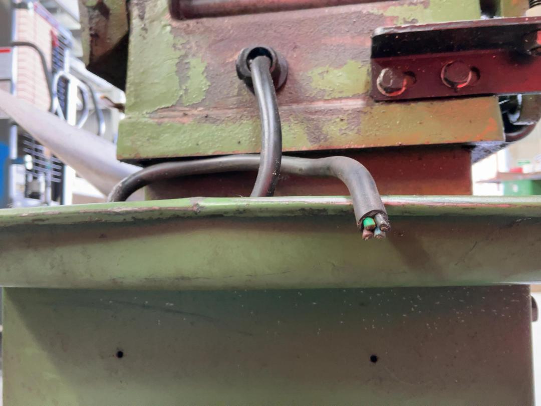 Photo '9' of Paykel saw Photo '9' of Paykel saw