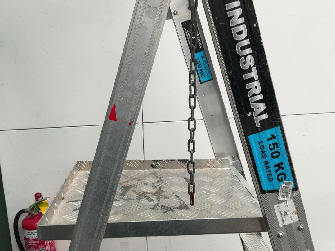 Photo '4' of Industrial Ladder Photo '4' of Industrial Ladder