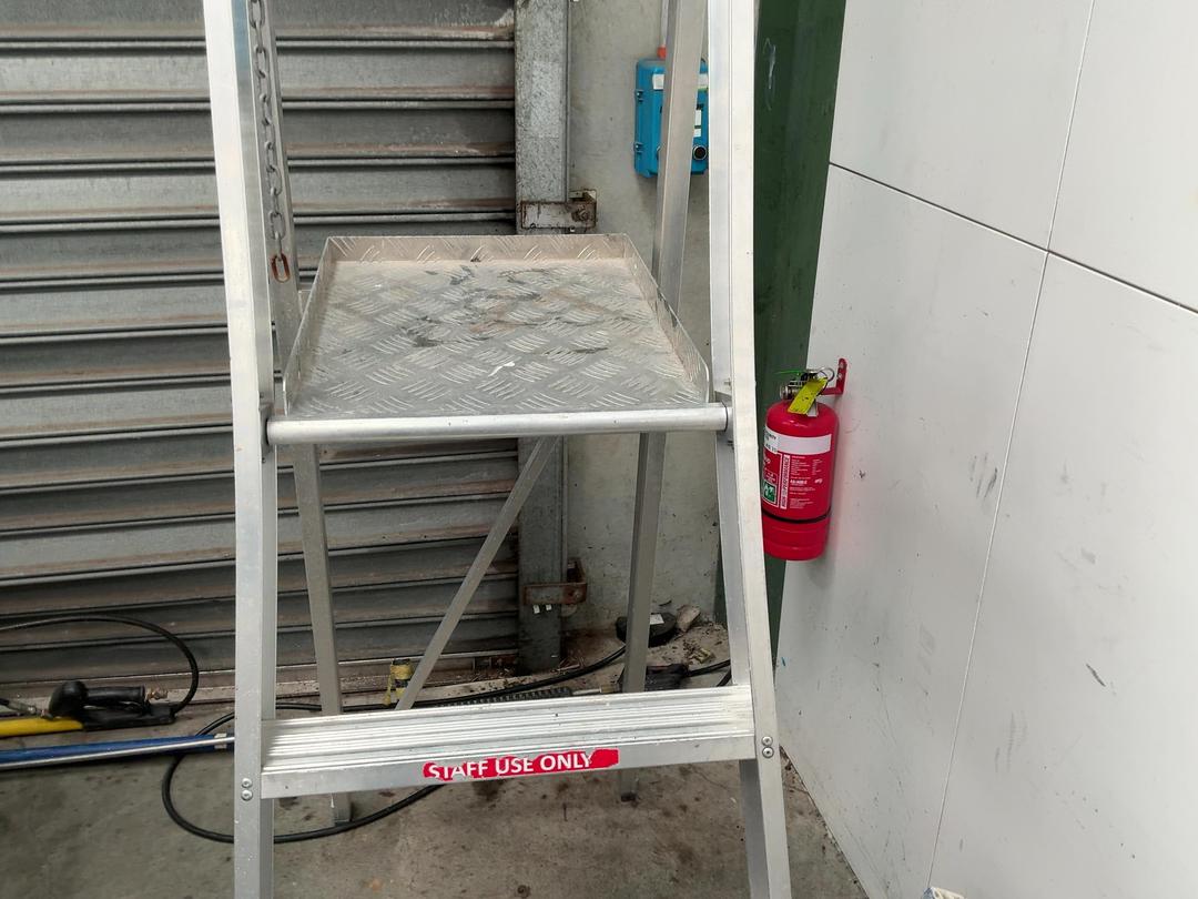 Photo '7' of Industrial Ladder Photo '7' of Industrial Ladder