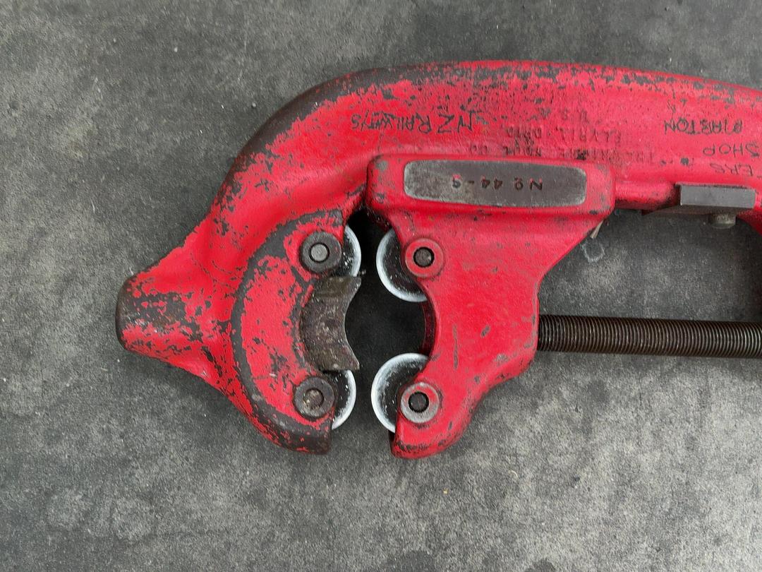 Photo '2' of Pipe Cutter Photo '2' of Pipe Cutter