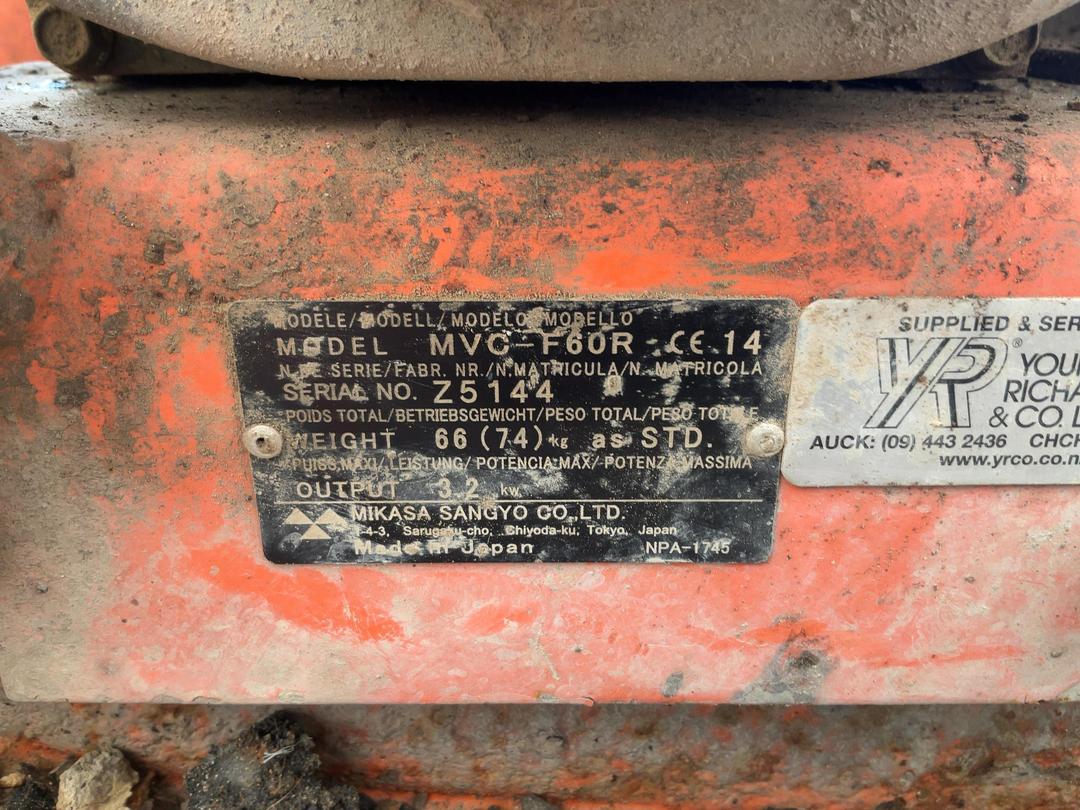 Photo '6' of Mikasa Plate Compactor