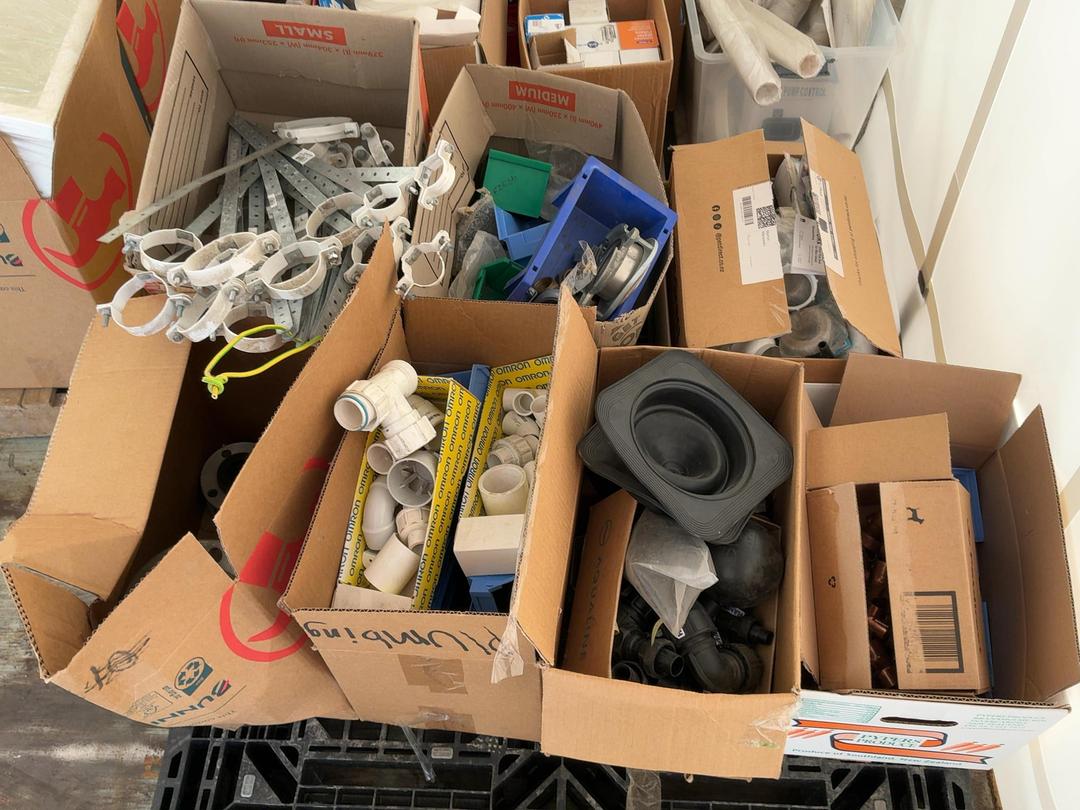 Photo '8' of Bulk Lot of Plumbing Supplies Photo '8' of Bulk Lot of Plumbing Supplies