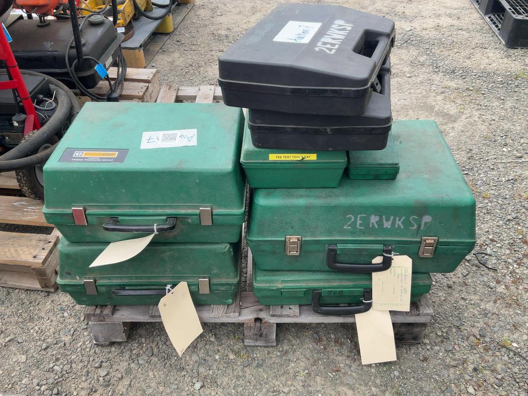 Photo '15' of Service Tech Caterpillar Tools Photo '15' of Service Tech Caterpillar Tools