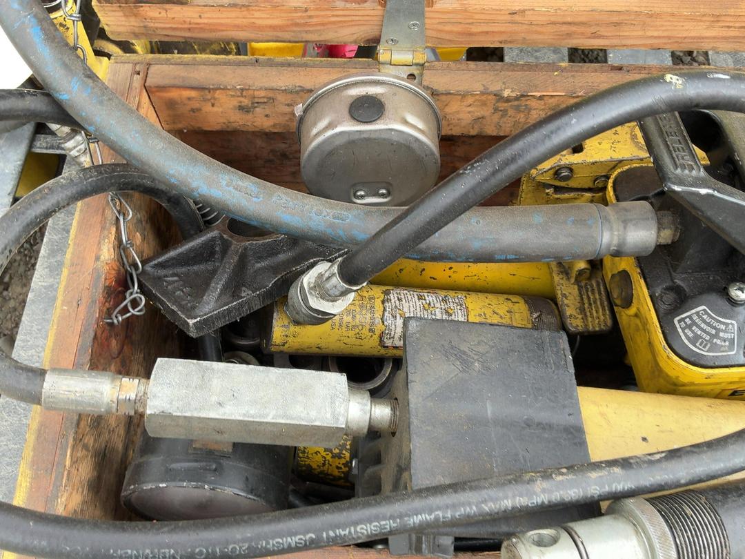 Photo '5' of Enerpak Hydraulic Kit Photo '5' of Enerpak Hydraulic Kit