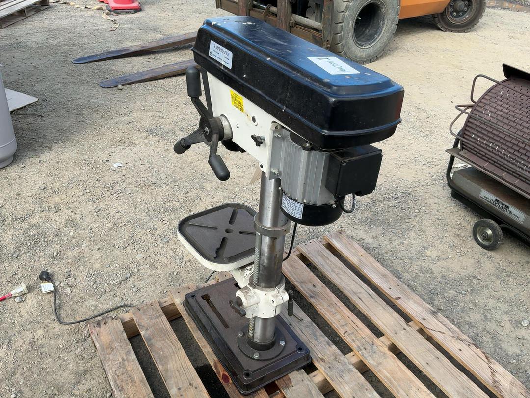 Photo '3' of Garrick Machine Tools 12-Speed Drill Press