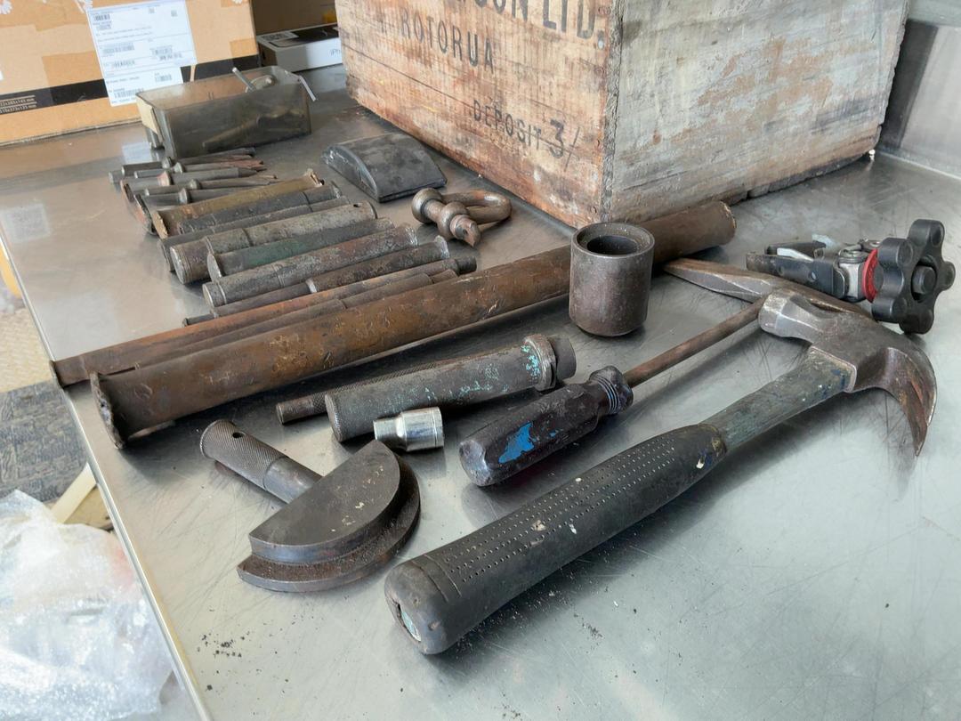 Photo '6' of Box of assorted hand punches or pins