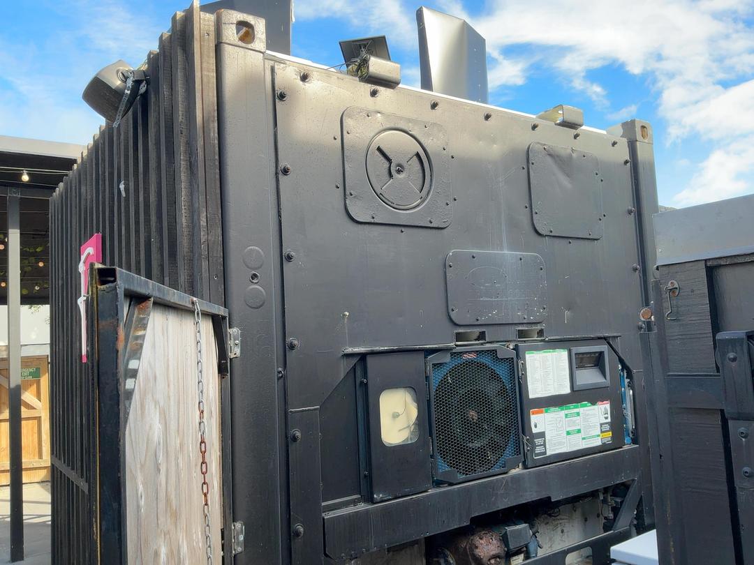 Photo '3' of 10ft Insulated Container with Cladding