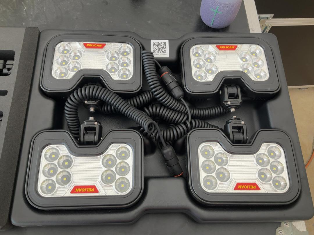 Photo '2' of Pelican 9470M RALS Spare Lights & Light Stands