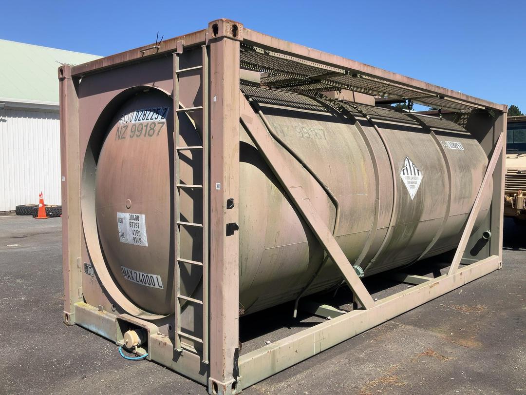 Photo '7' of 24,000 Litre Storage Tank Photo '7' of 24,000 Litre Storage Tank