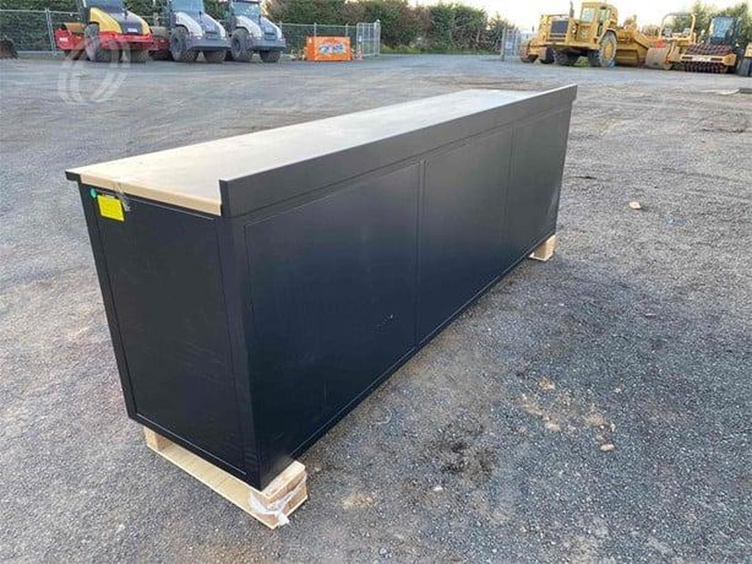 Photo '3' of Workbench on Castors - 12 Draw / 2 Storage Cupboards - 10FT  *NEW*