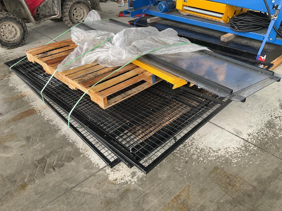 Photo '3' of JMP Engineering Industrial Pallet Wrapper