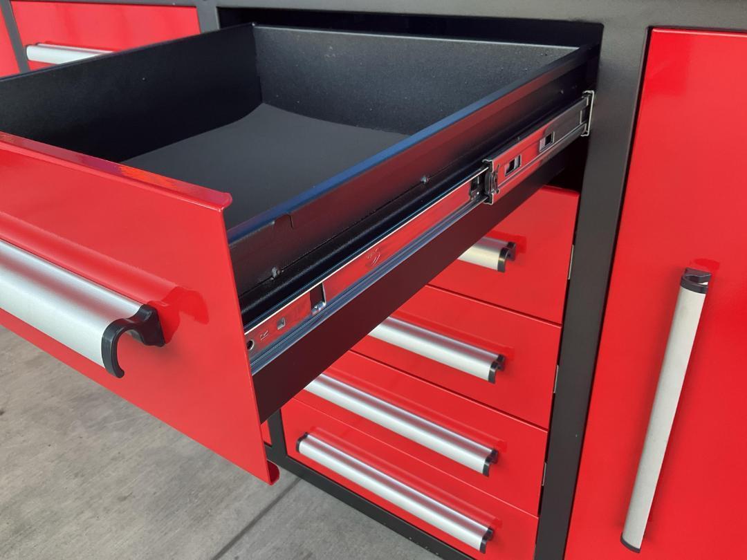 Photo '5' of Workbench - 10 Draw / 2 Storage Cupboards *NEW*