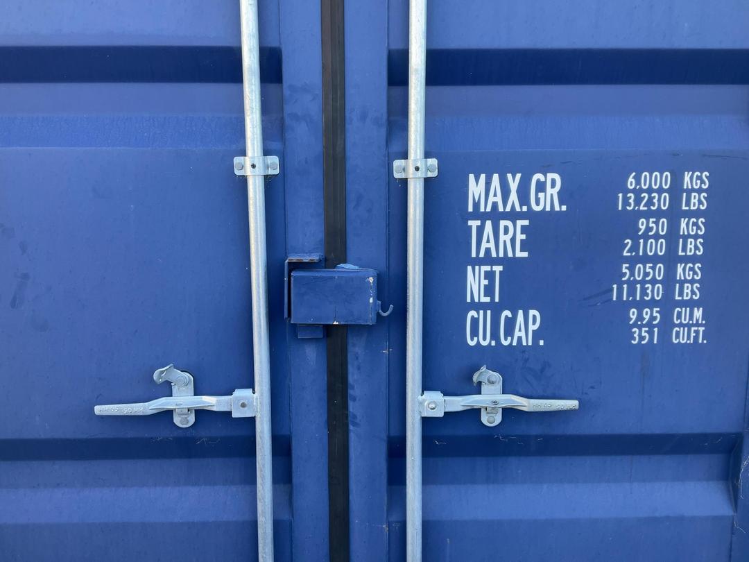 Photo '2' of 8ft Container Photo '2' of 8ft Container