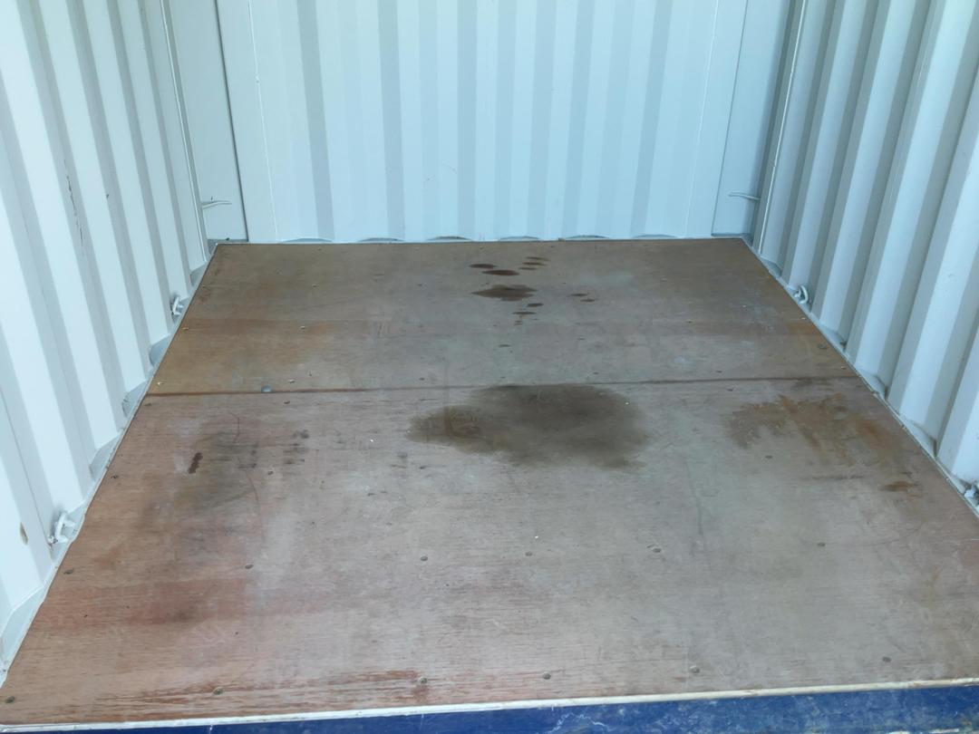 Photo '6' of 8ft Container Photo '6' of 8ft Container