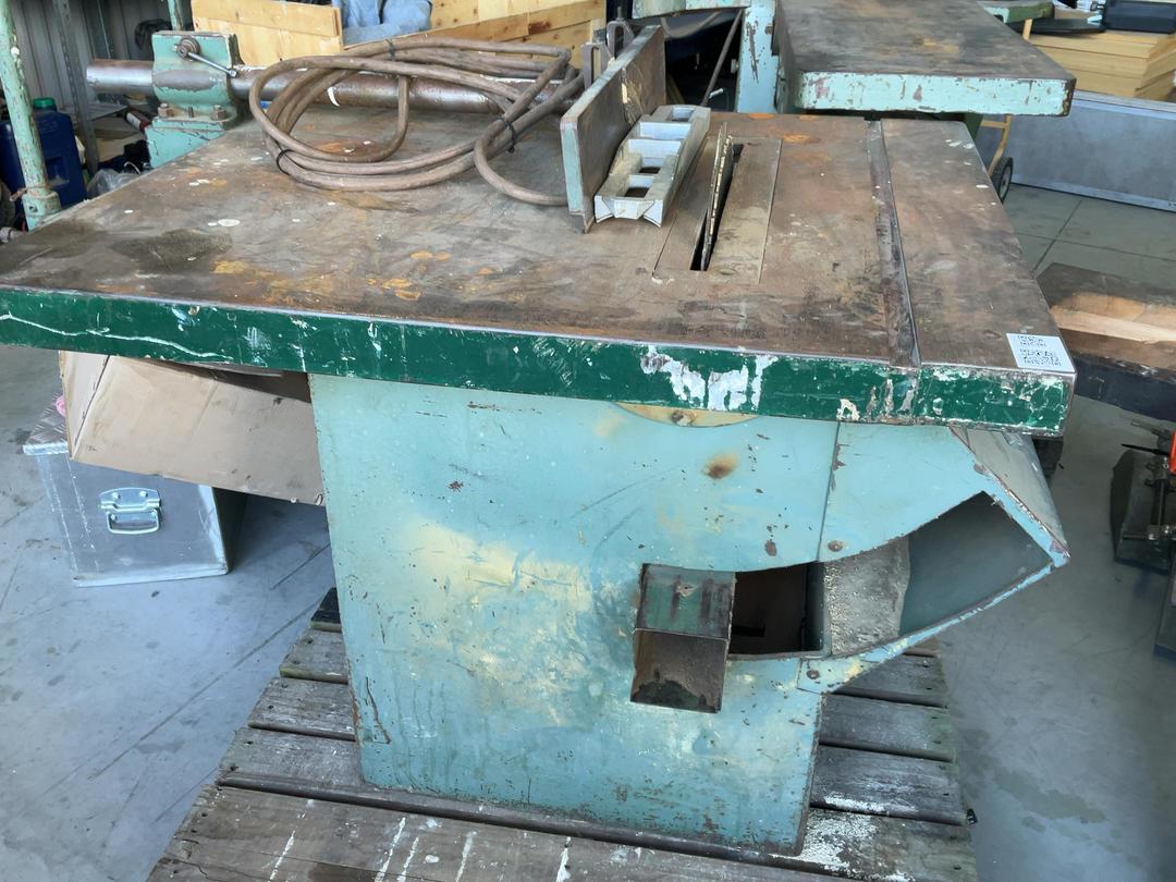 Photo '2' of Woodcutter/Table Saw Photo '2' of Woodcutter/Table Saw
