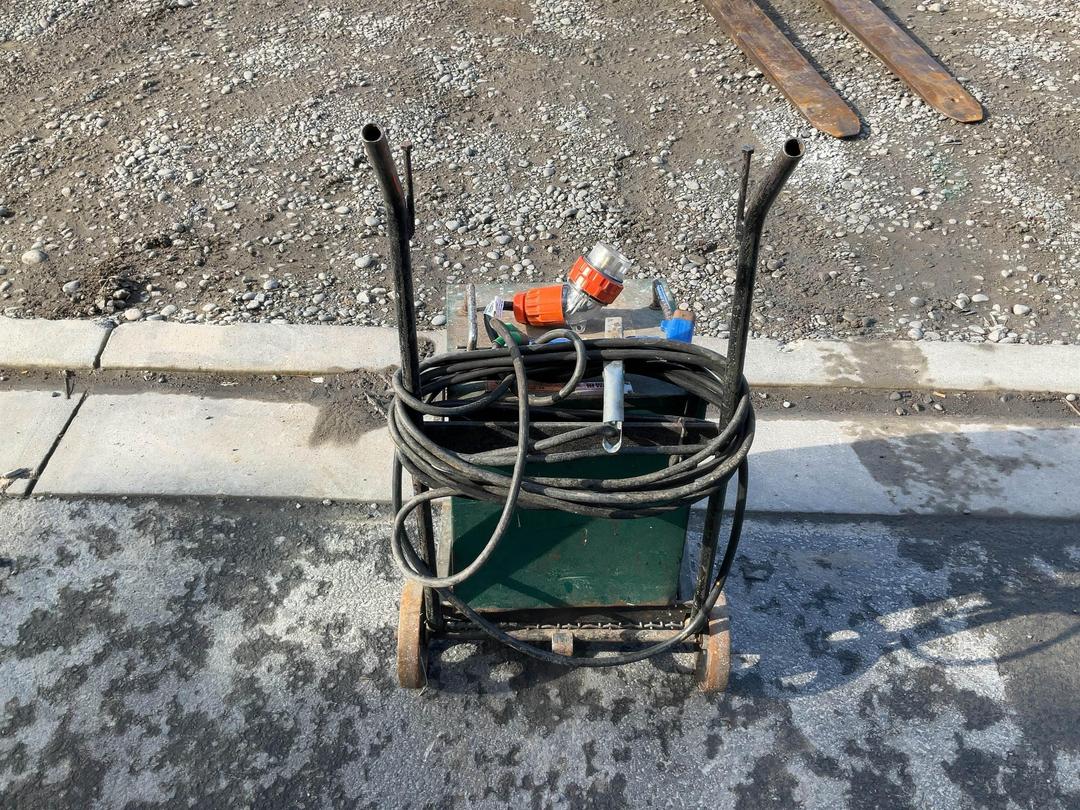 Photo '6' of Apex Arc Welder Photo '6' of Apex Arc Welder