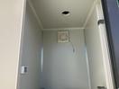 Thumbnail '8' of Double Toilet Ablution Block w/ Facilities *NEW*