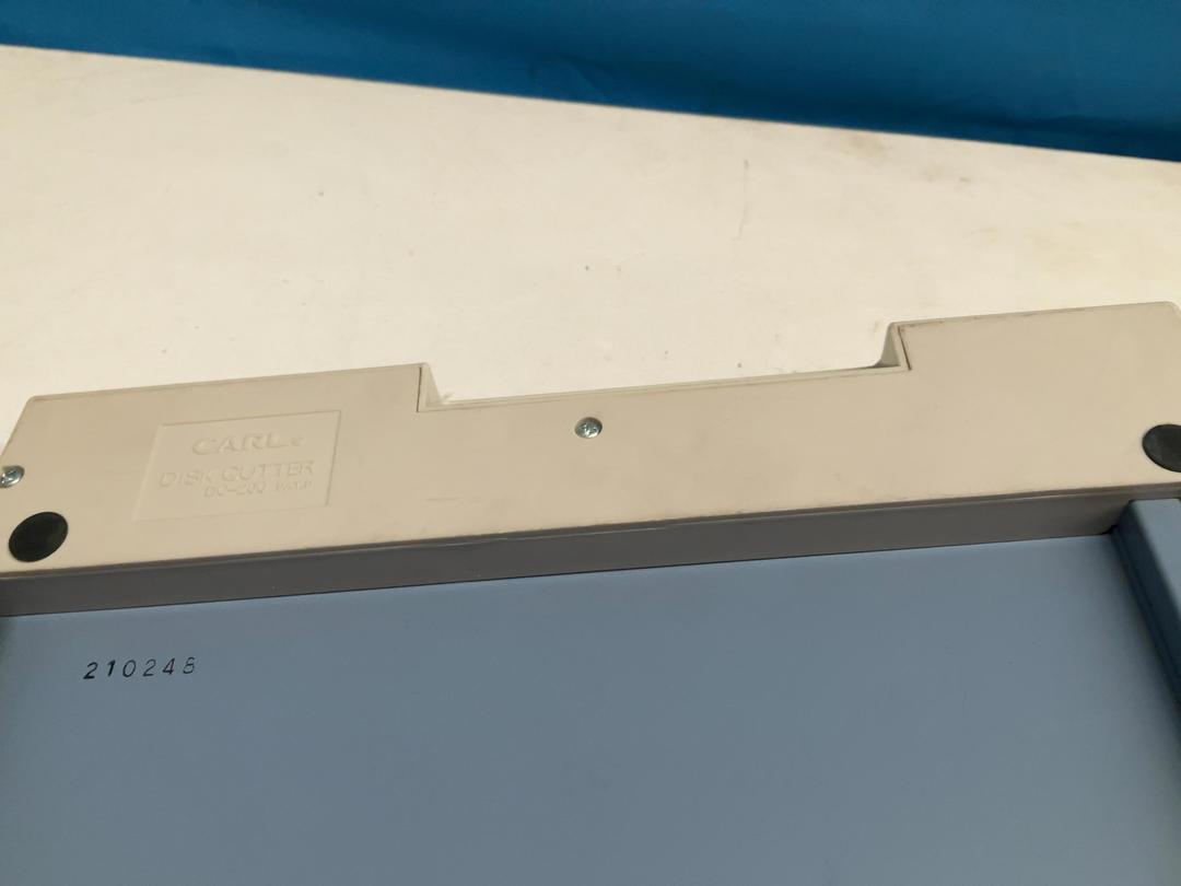 Photo '4' of Laminator and page slicer Photo '4' of Laminator and page slicer