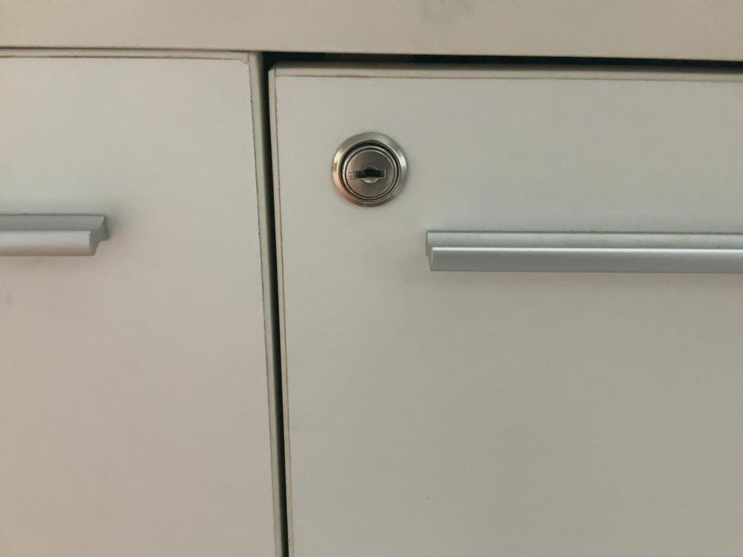 Photo '10' of White Filing Cabinet
