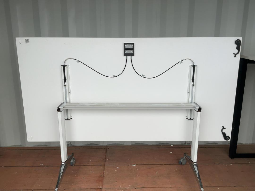 Photo '2' of White Boost Flip Table Photo '2' of White Boost Flip Table