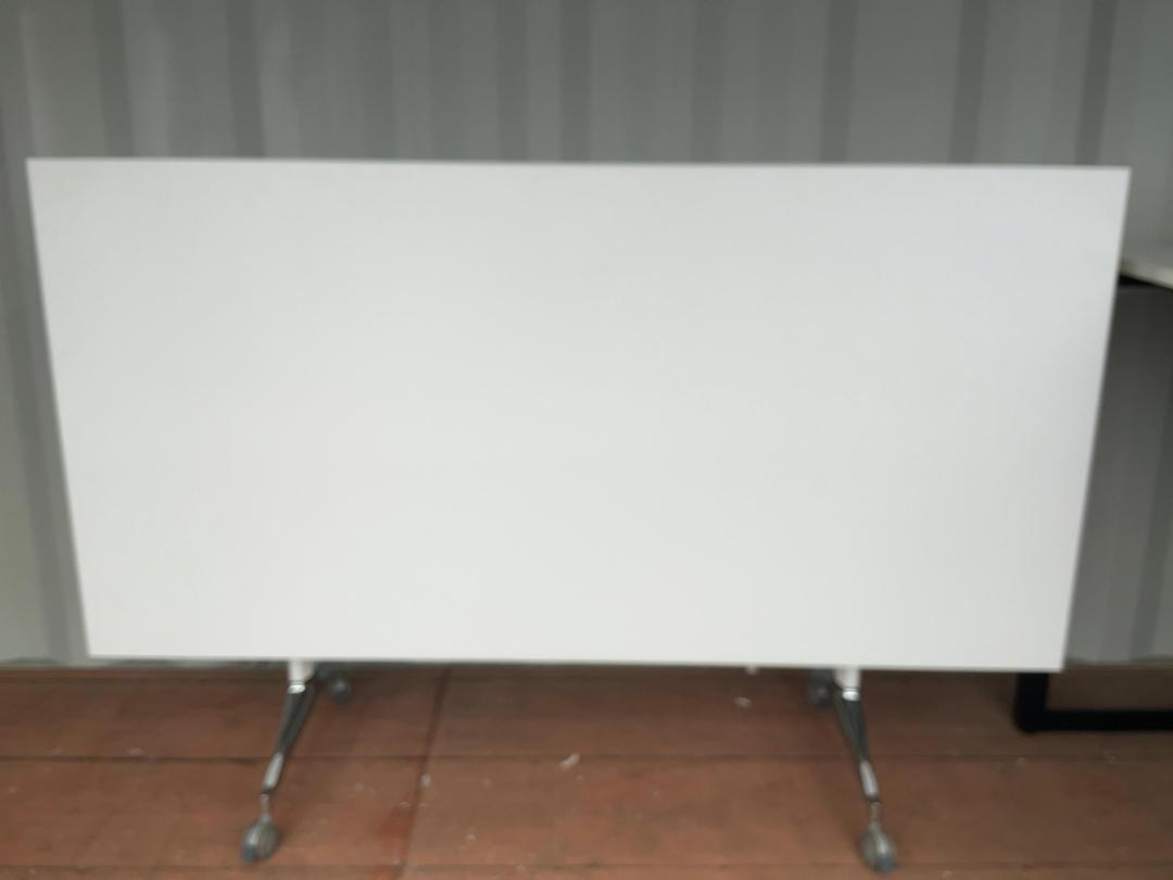 Photo '4' of White Boost Flip Table Photo '4' of White Boost Flip Table