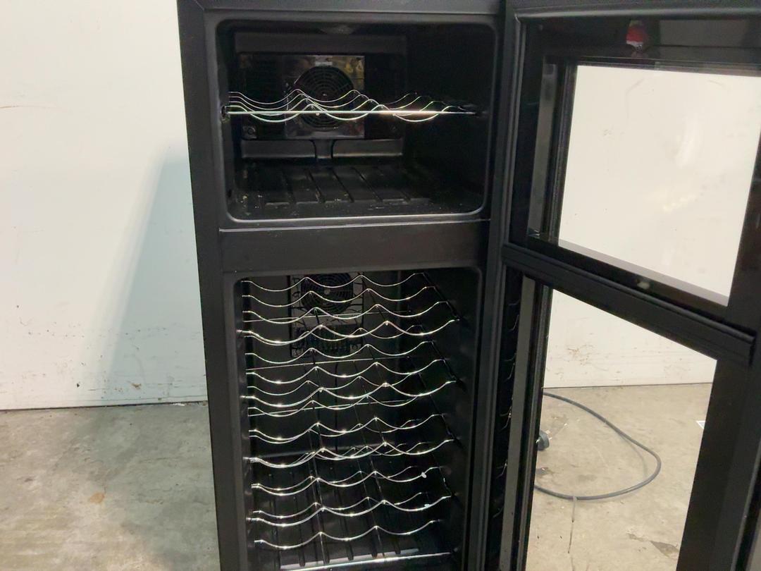Photo '2' of Bar Fridge